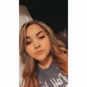 Meet your Posher, Anissa